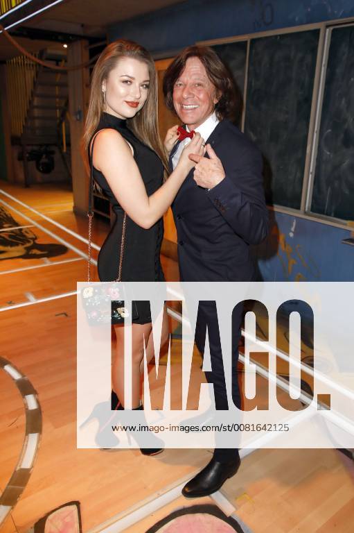 Travis drew with father of Jürgen Drews at the premiere of the musical Fack ju Goethe se Mjusicäl in the Werk7 Theatre Munich 21 01 2018 Foto:xS.xGabschx xFuturexImage