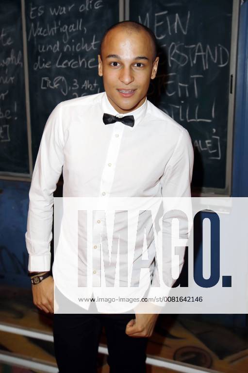 Prince Damien at the premiere of the musical Fack ju Goethe se Mjusicäl in the Werk7 Theatre Munich 21 01 2018 Foto:xS.xGabschx xFuturexImage