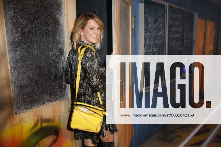 Monica Ivancan at the premiere of the musical Fack ju Goethe se Mjusicäl in the Werk7 Theatre Munich 21 01 2018 Foto:xS.xGabschx xFuturexImage