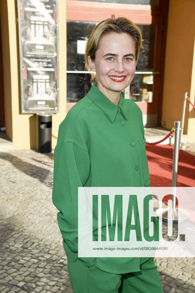 Olga von Luckwald German actress on the red carpet at the movie premiere Die Vorkosterinnen at Kino Babylon on May 05, 2025 in Berlin Berlin Germany
