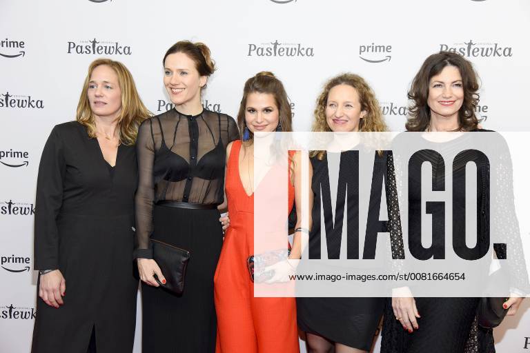 Cristina do Rego Bettina Lamprecht Sonsee new Sabine Vitua at the premiere of the Amazon Prime video series Pastewka at Kino international in Berlin on 23 01 2018