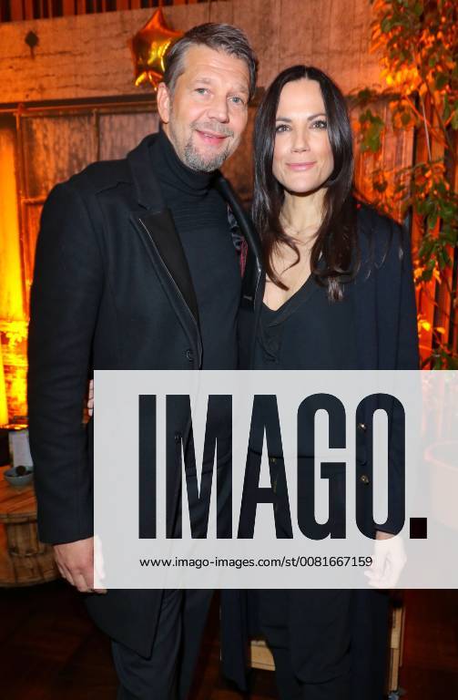 Kai Wiesinger Bettina Zimmermann at the Amazon Prime Pastewka film premiere in the cinema international Karl Marx Allee Berlin copyright imago stock people GmbH Tinkeres date 23 01 2018 film Pastewka