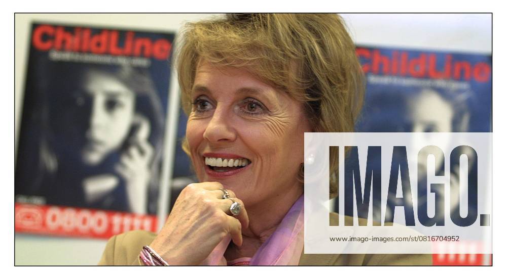 Esther Rantzen in the Childline offices in London pic David Sandison 26 3 2002