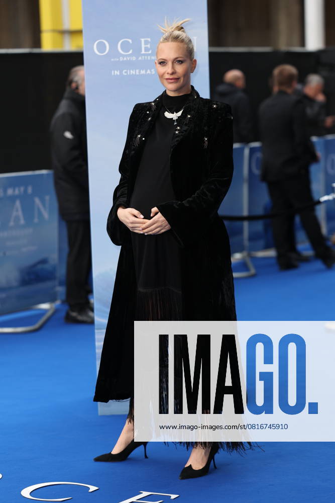 . 06 05 2025. London, United Kingdom. Cara and Poppy Delevingne arriving at the Ocean with David Attenborough premiere in London. xStephenxLockx xi-Imagesx IIM-25922-0023