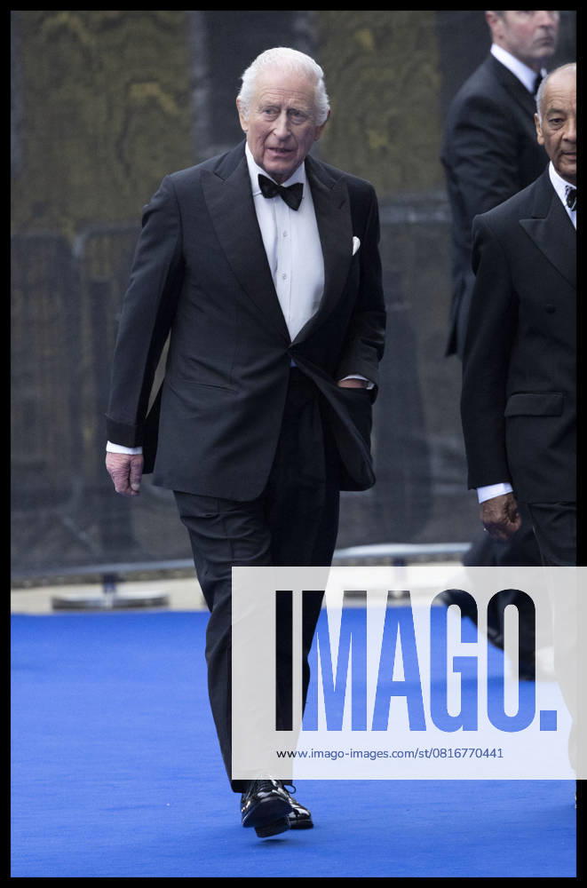 . 06 05 2025. London, United Kingdom. King Charles III arriving at the Ocean with David Attenborough premiere in London. xStephenxLockx xi-Imagesx IIM-25922-0044