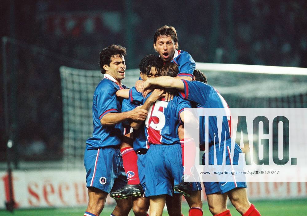 LEONARDO (Paris Saint Germain) FOOTBALL - RETRO - LEONARDO - PSG - 1996 1997 - o0 Aufnahmedatum geschätzt,