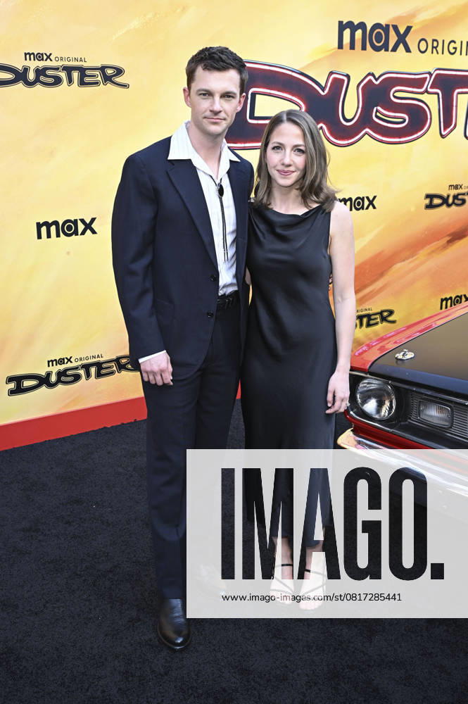 Dan Tracy with wife Cynthia at the premiere of the HBO Max Original series Duster at Universal Studios Universal City, 08 05 2025 Foto:xD.xStarbuckx xFuturexImagex duster_5538