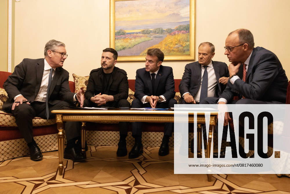 Prime Minister Keir Starmer visits Ukraine 10 05 2025. Kyiv, Ukraine. Prime Minister Keir Starmer, Emmanuel Macron, French President, and Friedrich Merz, German Chancellor Poland Prime Minister Donald Tusk and Volodymyr Zelenskyy, President of Ukraine call US President Donald Trump on the phone during a visit to Ukraine., Credit:Simon Dawson Avalon Ukraine, Kyiv