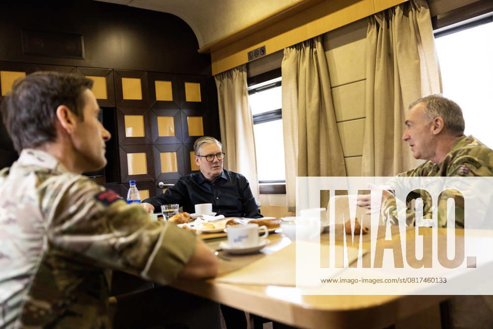 Prime Minister Keir Starmer visits Ukraine 10 05 2025. Kyiv, Ukraine. Prime Minister Keir Starmer, is briefed on his way to meet Volodymyr Zelenskyy, President of Ukraine during a visit to Ukraine., Credit:Simon Dawson Avalon Ukraine, Kyiv