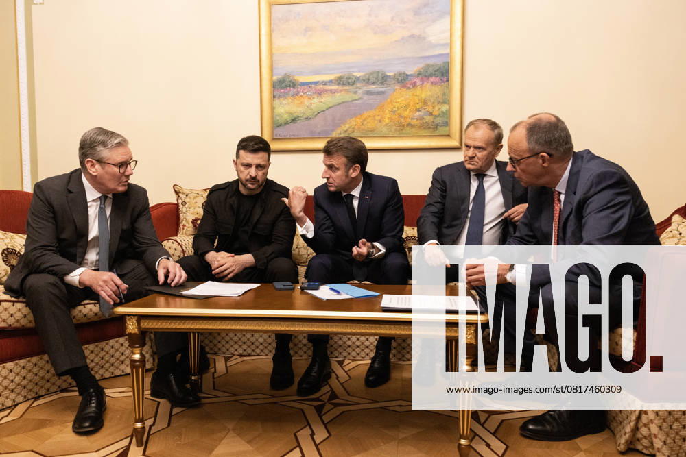 Prime Minister Keir Starmer visits Ukraine 10 05 2025. Kyiv, Ukraine. Prime Minister Keir Starmer, Emmanuel Macron, French President, and Friedrich Merz, German Chancellor Poland Prime Minister Donald Tusk and Volodymyr Zelenskyy, President of Ukraine call US President Donald Trump on the phone during a visit to Ukraine., Credit:Simon Dawson Avalon Ukraine, Kyiv