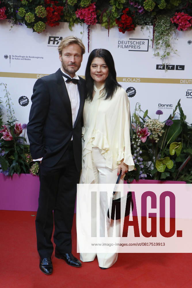 Andreas Pietschmann and Jasmin Tabatabei arriving at the German Film Awards ceremony at the Berlinale Palast in Berlin on 09 05 2025