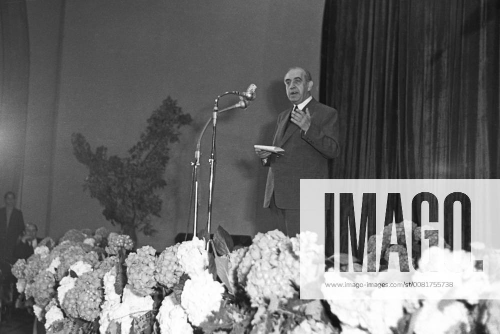 Ernst Reuter at the Berlinale in 1951 1 International Film Festival Berlin Berlin 15 06 1951 Foto:xFilmweltx xFuturexImage