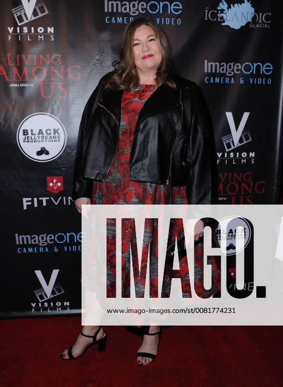 Beverly Hills, CA, U.S. - 01 February 2018 - Beverly Hills, California - Lisa Linke. Living Among Us Los Angeles Premiere held at Ahrya Fine Arts Theatre. Photo Credit: Birdie Thompson AdMedia Beverly Hills U.S. - ZUMAa123 20180201_zaa_a123_044