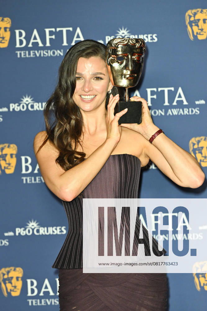 BAFTA TV Awards, Winners, London, UK, 11 May 2025. London, UK, 11 May 2025. Marisa Abela poses with the Leading Actress Award for Industry on the Winners Carpet at the BAFTA Television Awards with P&O Cruises at the Royal Festival Hall, London, UK., Credit:Lee Floyd Avalon UK, London, Royal Festival Hall