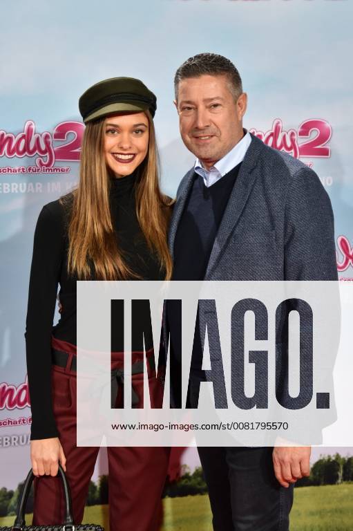 The moderator Joachim Llambi, and his daughter Katharina posing on 04 02 2018 in Cologne on the red carpet at the premiere of the cinema Wendy 2 friendship forever