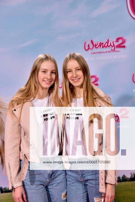 The Infulencer Finja and Svenja posing on 04 02 2018 in Cologne on the red carpet at the premiere of the cinema Wendy 2 friendship forever
