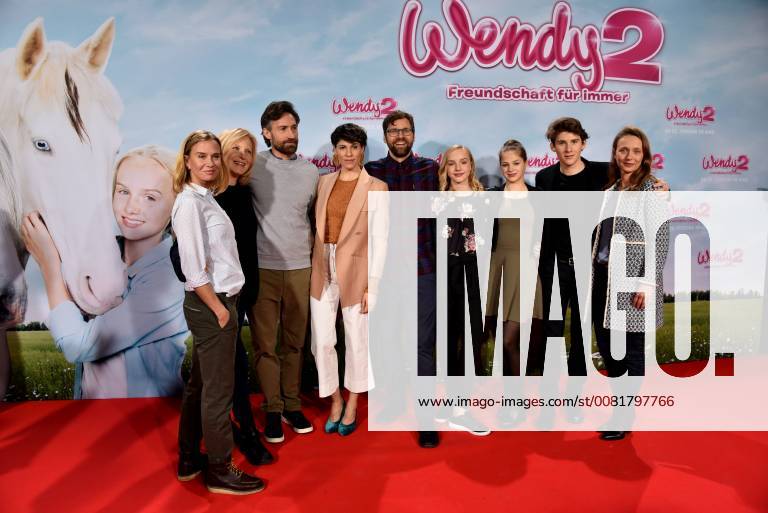 Nadeshda Brennicke Maren Kroymann Benjamin Sadler Jasmin Gerat Hanno Olderdissen Jule Hermann Henriette Morawe Julius Hotz and Christina Bailey film Foundation North Rhine-Westphalia posing on 04 02 2018 in Cologne on the red carpet at the premiere of the cinema Wendy 2 friendship forever