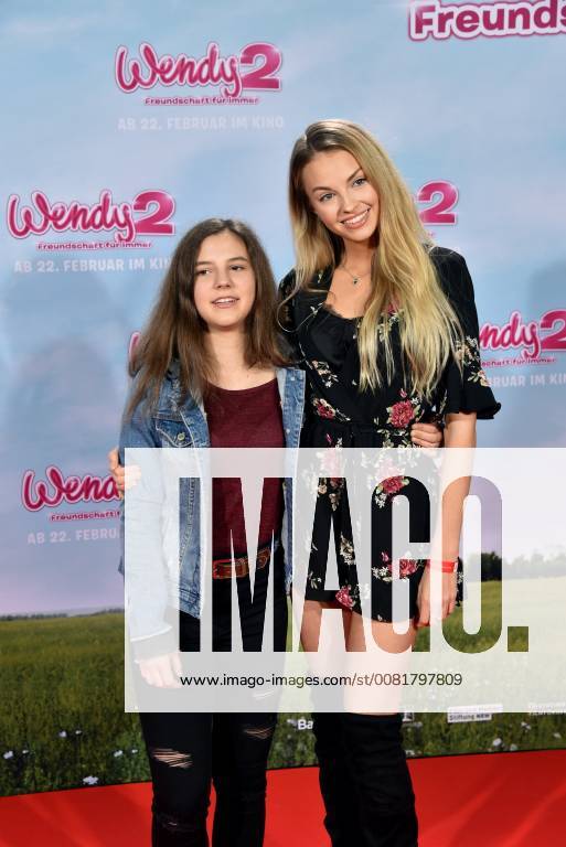 Influencer Mia Mias horse world and Julia Maria xLaeta l r pose on 04 02 2018 in Cologne on the red carpet at the premiere of the cinema Wendy 2 friendship forever