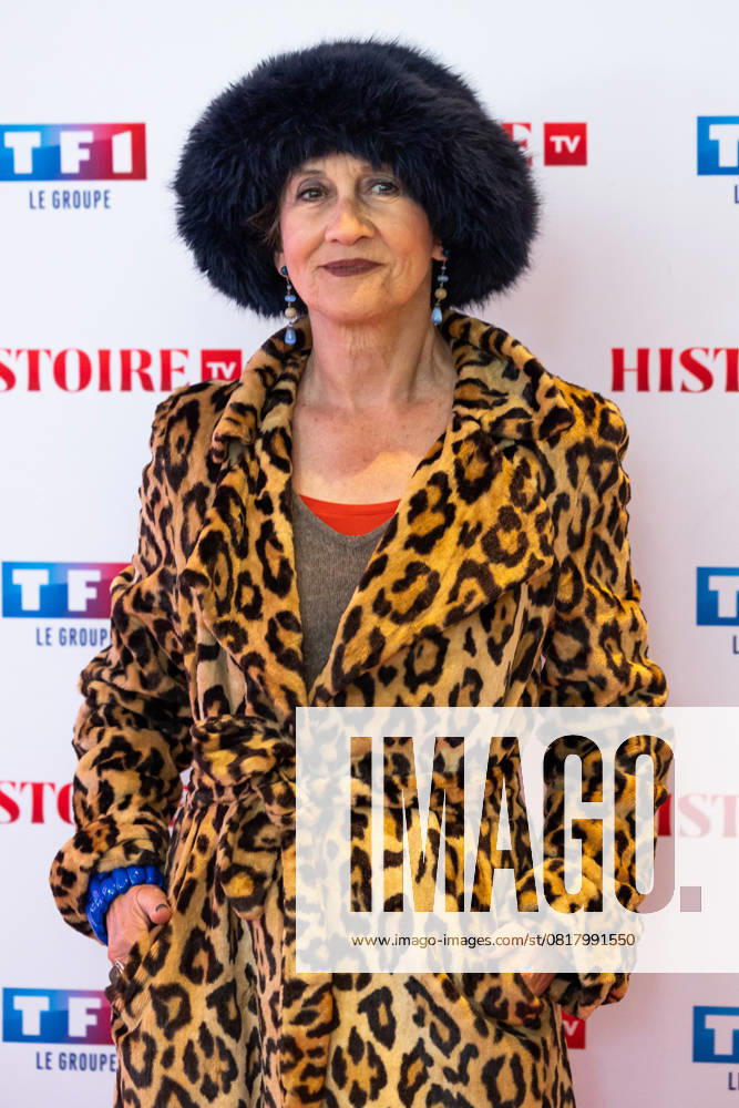 Sous les paillettes, la rage premiere at TF1 Celebrities arrive on the red carpet Avant premiere de Sous les paillettes, la rage a TF1 Arrivees des celebrites sur le tapis rouge Caroline Loeb Premiere of the film Sous les paillettes, la rage in Paris 444039 2025 05 12 Paris France