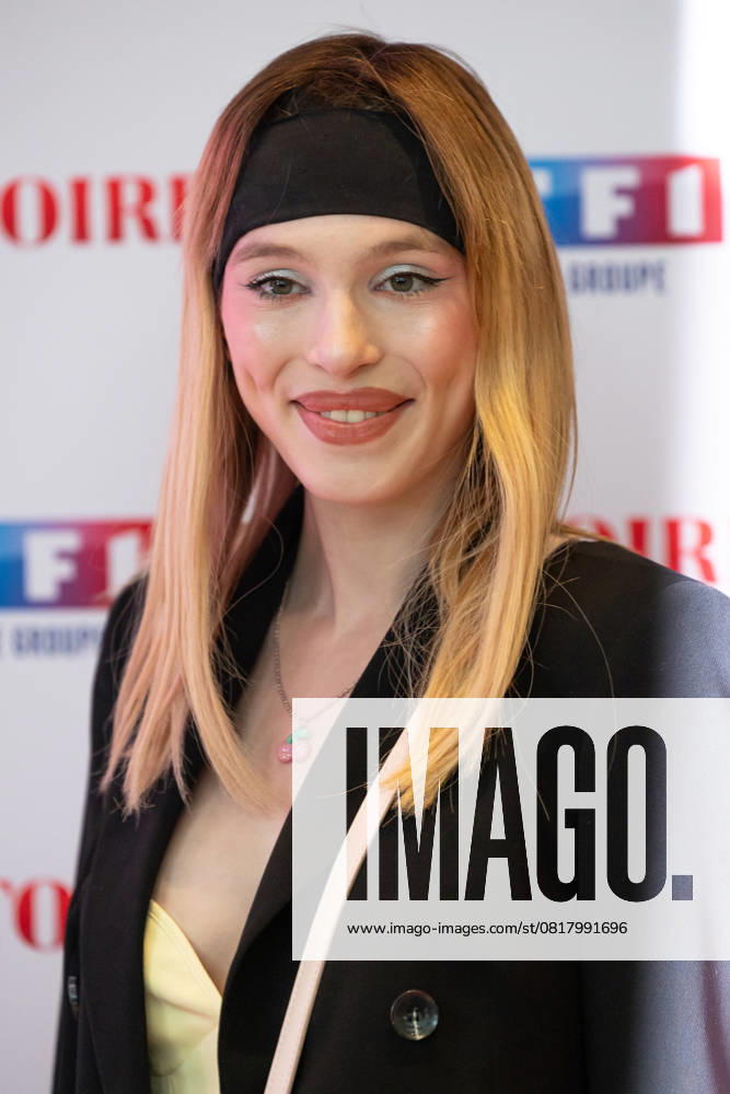 Sous les paillettes, la rage premiere at TF1 Celebrities arrive on the red carpet Avant premiere de Sous les paillettes, la rage a TF1 Arrivees des celebrites sur le tapis rouge Andrea Furet Premiere of the film Sous les paillettes, la rage in Paris 444039 2025 05 12 Paris France