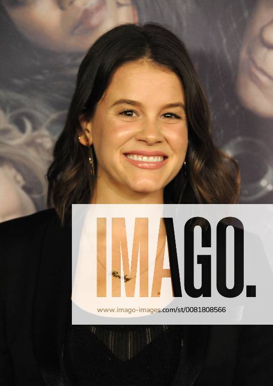 Hollywood, California, U.S. - Sosie Bacon attendsThe Los Angeles Premiere of HBO s New Drama Series Here And Now held at the Directors Guild Of America in Los Angeles, California on February 5, 2018. 2018 Hollywood U.S. - ZUMAl86_ 20180205_zaf_l86_027