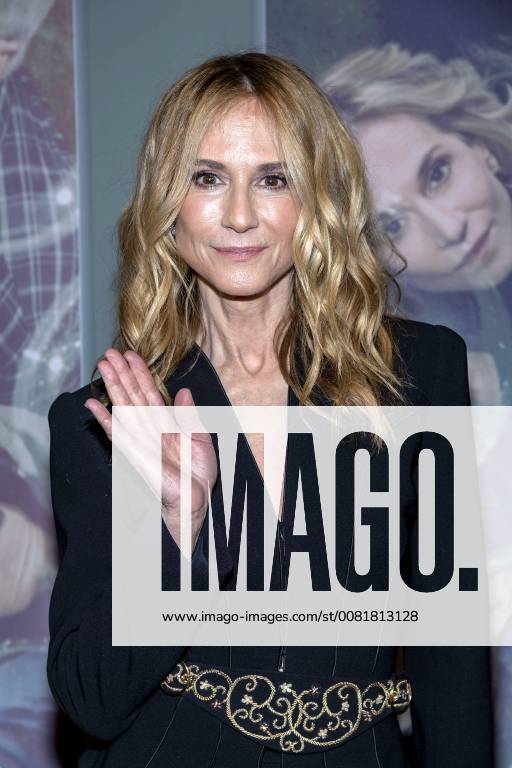 Holly Hunter at the premiere of the here and now HBO series on 5 02 2018 in Los Angeles HBO s here and now series premiere in Los Angeles 2018