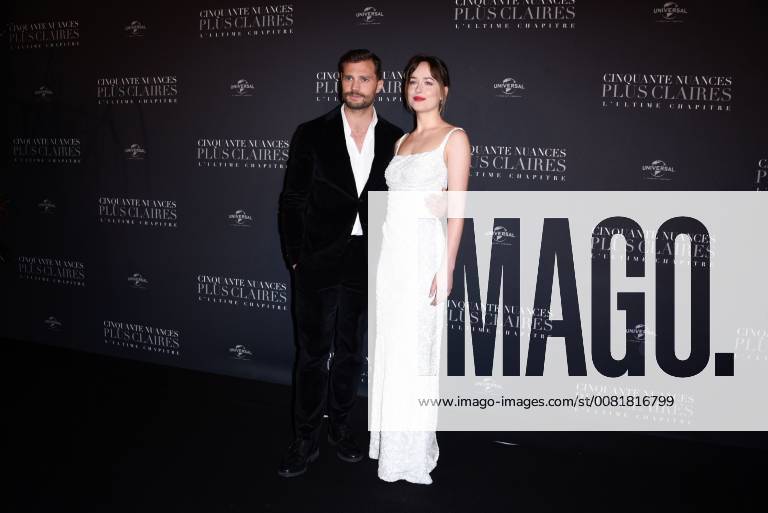 Fifty Shades of Grey 3 Premiere in Paris Jamie Dornan ( acteur ) - Dakota Johnson ( actrice ) lors du photocall pour l avant premiere du film 50 NUANCES PLUS CLAIRES a Paris CELEBRITES : Avant premiere du film 50 NUANCES PLUS CLAIRES - Paris - 06 02 2018 FedericoPestellini Panoramic