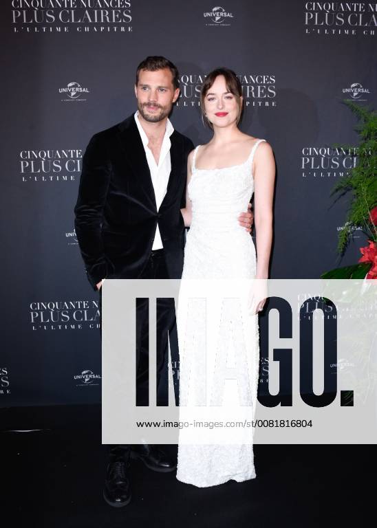 Fifty Shades of Grey 3 Premiere in Paris Jamie Dornan ( acteur ) - Dakota Johnson ( actrice ) lors du photocall pour l avant premiere du film 50 NUANCES PLUS CLAIRES a Paris CELEBRITES : Avant premiere du film 50 NUANCES PLUS CLAIRES - Paris - 06 02 2018 FedericoPestellini Panoramic