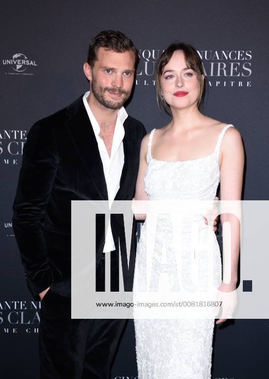 Fifty Shades of Grey 3 Premiere in Paris Jamie Dornan ( acteur ) - Dakota Johnson ( actrice ) lors du photocall pour l avant premiere du film 50 NUANCES PLUS CLAIRES a Paris CELEBRITES : Avant premiere du film 50 NUANCES PLUS CLAIRES - Paris - 06 02 2018 FedericoPestellini Panoramic