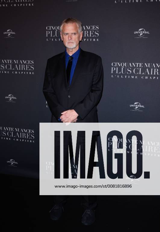 Fifty Shades of Grey 3 Premiere in Paris James Foley ( realisateur ) lors du photocall pour l avant premiere du film 50 NUANCES PLUS CLAIRES a Paris CELEBRITES : Avant premiere du film 50 NUANCES PLUS CLAIRES - Paris - 06 02 2018 FedericoPestellini Panoramic