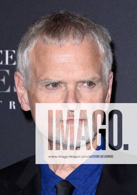 Fifty Shades of Grey 3 Premiere in Paris James Foley ( realisateur ) lors du photocall pour l avant premiere du film 50 NUANCES PLUS CLAIRES a Paris CELEBRITES : Avant premiere du film 50 NUANCES PLUS CLAIRES - Paris - 06 02 2018 FedericoPestellini Panoramic