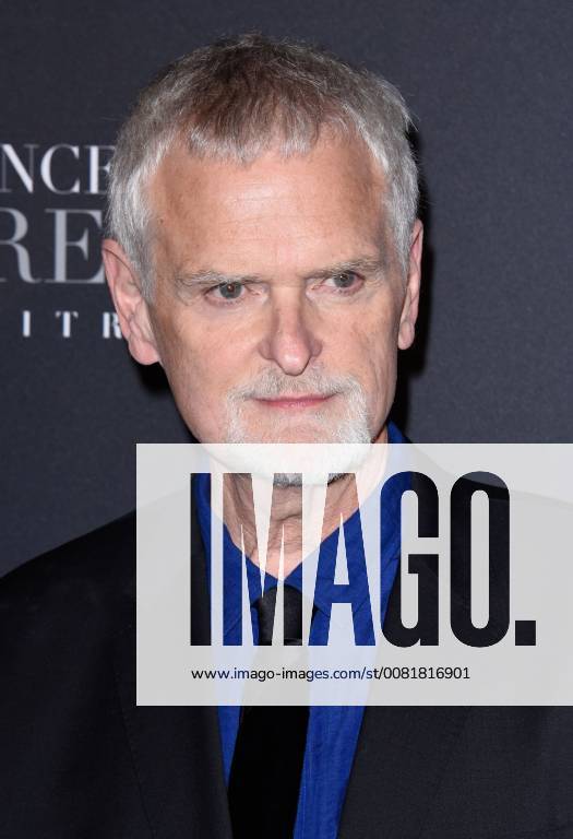 Fifty Shades of Grey 3 Premiere in Paris James Foley ( realisateur ) lors du photocall pour l avant premiere du film 50 NUANCES PLUS CLAIRES a Paris CELEBRITES : Avant premiere du film 50 NUANCES PLUS CLAIRES - Paris - 06 02 2018 FedericoPestellini Panoramic