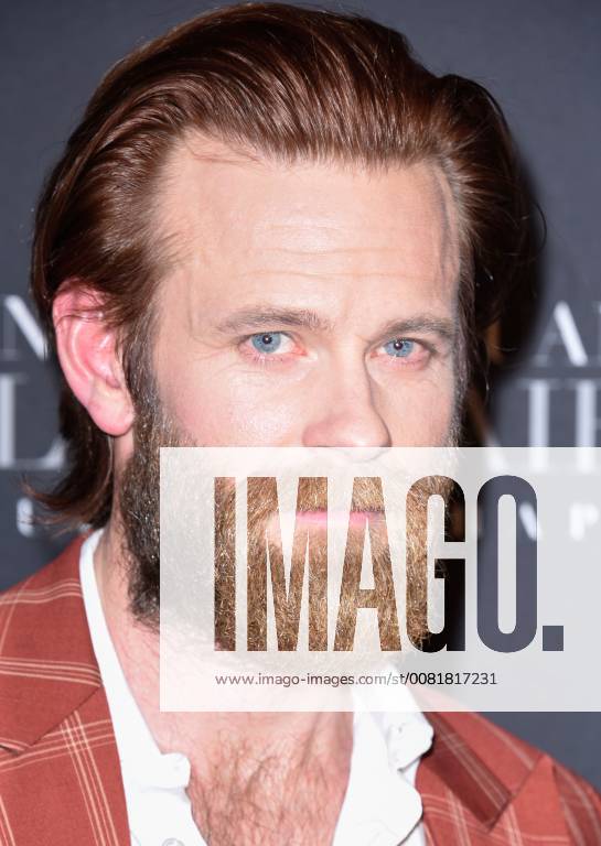 Fifty Shades of Grey 3 Premiere in Paris Eric Johnson ( acteur ) lors du photocall pour l avant premiere du film 50 NUANCES PLUS CLAIRES a Paris CELEBRITES : Avant premiere du film 50 NUANCES PLUS CLAIRES - Paris - 06 02 2018 FedericoPestellini Panoramic