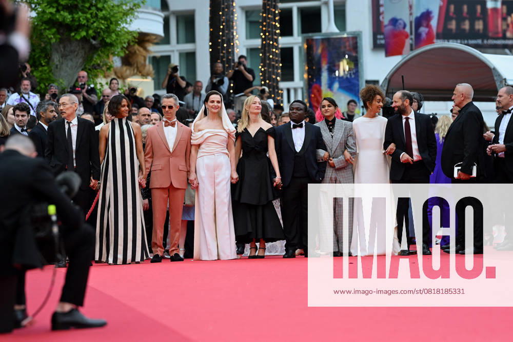 Cannes - Opening Ceremony Red Carpet Carlos Reygadas, Leïla Slimani, Payal Kapadia, Dieudo Hamadi, Alba Rohrwacher, Juliette Binoche, Jeremy Strong, Halle Berry, Hong Sang-soo at the Opening Ceremony and Leave One Day Premiere at the 78th Cannes Film Festival held at Palais des Festivals on May 13, 2025 in Cannes, France. Phot oby Franck Castel ABACAPRESS.COM Cannes France