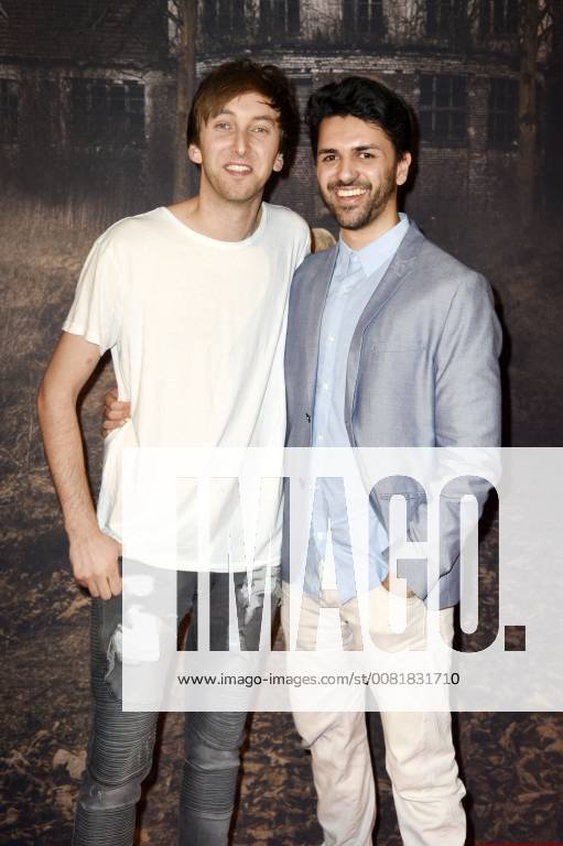 Freshtorge and Davis Schulz at the premiere of the movie health resorts in the former silent film cinema Delphi Berlin 07 02 2018 Foto:xF.xFuturexImage