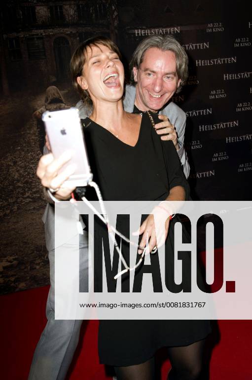 Jessica Schwarz and at the premiere of the movie Till Schmerbeck health resorts in the former silent film cinema Delphi Berlin 07 02 2018 Foto:xF.xFuturexImage