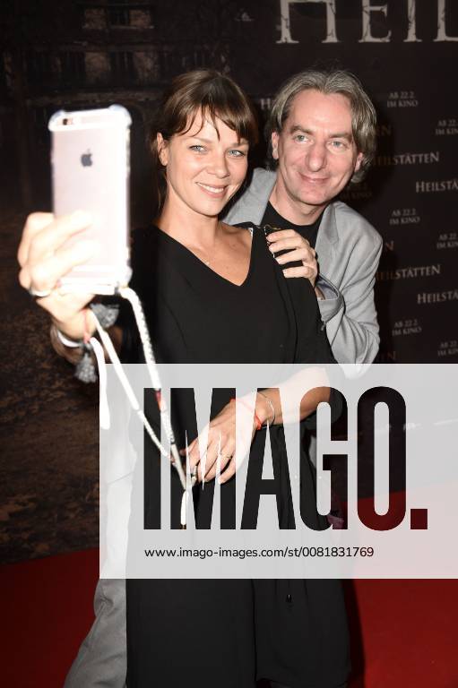 Jessica Schwarz and at the premiere of the movie Till Schmerbeck health resorts in the former silent film cinema Delphi Berlin 07 02 2018 Foto:xF.xFuturexImage