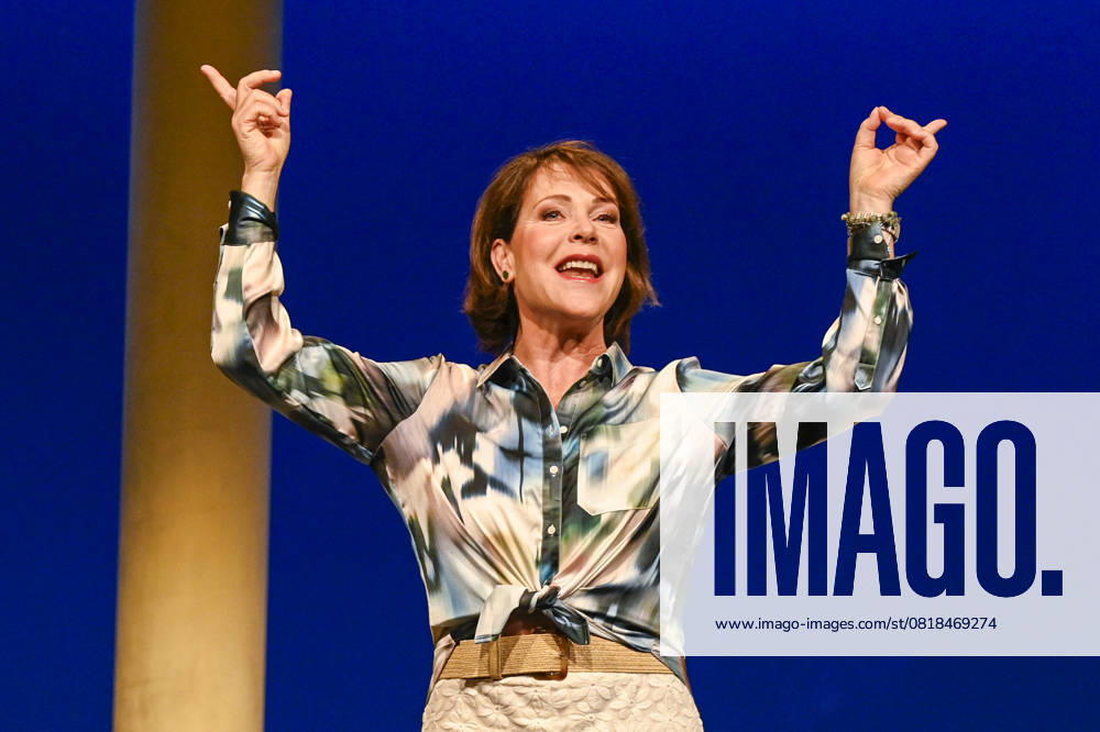Janina Hartwig actress actress on stage at the photo rehearsal for the play Fisch sucht Fahrrad at Schlosspark Theater on May 14, 2025 in Berlin Berlin Germany