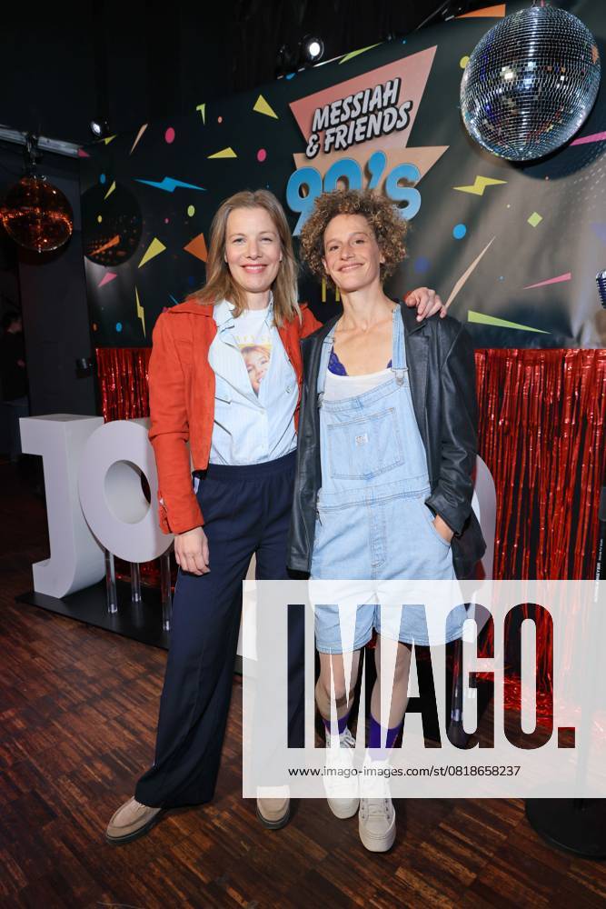 Anna von Haebler and Karen Dahmen at the premiere of the first season of Messiah Superstar, Bi Nuu, Berlin, Berlin
