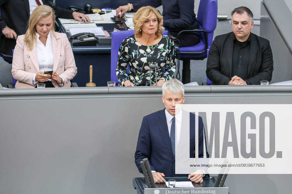 Election of the Federal Chancellor Plenary Chamber, Lectern Steffen Bilger CDU , First Parliamentary Secretary explains the CDU position for the second round of voting Berlin German Bundestag Berlin Germany