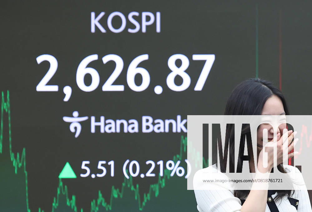 KOSPI rises KOSPI rises A financial data screen in the dealing room of Hana Bank in Seoul on May 16, 2025, shows the benchmark Korea Composite Stock Price Index having risen 5.51 points, or 0.21 percent, to close at 2,626.87. South Korean stocks finished a tad higher as investors scooped up food and defense shares amid eased tariff woes. (Yonhap) 2025-05-16 16:02:06 < 1980-2025 YONHAPNEWS AGENCY. .> ¼­¿ïÆ¯º°½Ã