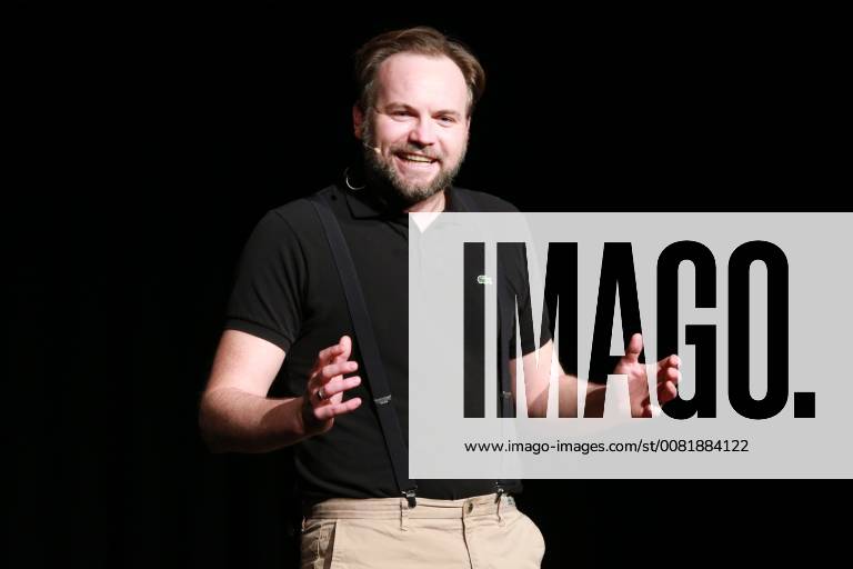Premiere Stinazer delicacies of Vienna Orpheum 13 02 2018 Thomas SANKOH