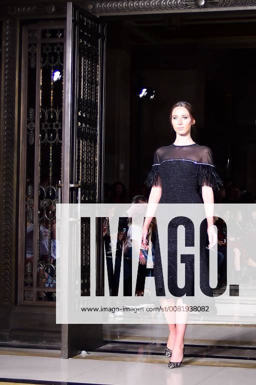 LONDRES, LO - 17.02.2018: LONDON FASHION WEEK 2018 - Rohmir Parade at London Fashion Week February 2018 held at BFC SHOW SPACE, The Strand, London, England. x1488060x RichardxCallis