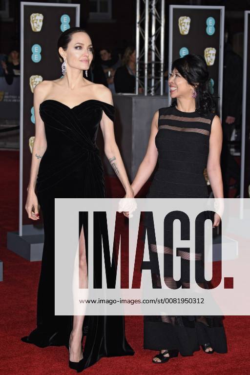 Angelina Jolie and lounge Ung at the ceremony of the BAFTA film awards 2018 71st British Academy Film Awards at the Royal Albert Hall London 18 02 2018 Angelina Jolie lounge Ung Foto:xS.xFuturexImage