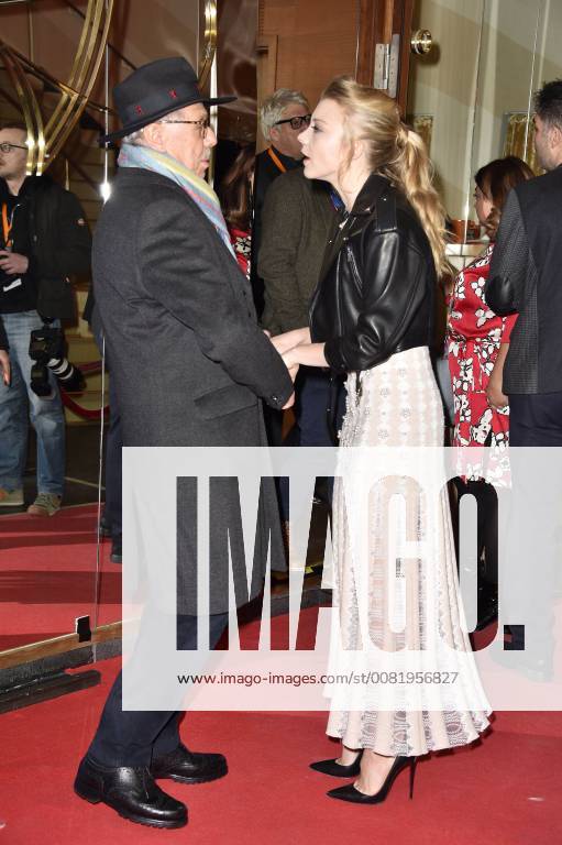Dieter Kosslick and Natalie Dormer attending the picnic at hanging rock seasons 1 2 premiere during the 68th Berlin International Film Festival Berlinale 2018 at Zoo Palace on February 19 2018 in Berlin Germany Foto:xN.xKubelkax xFuturexImage