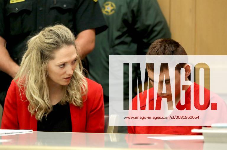 Amoklauf in Parkland: Gerichtsanhörung von Nikolas Cruz February 21, 2018 - Ft. Lauderdale, FL, USA - Nikolas Cruz appears in court for a status hearing before Broward Circuit Judge Elizabeth Scherer, Cruz is facing 17 charges of premeditated murder in the mass shooting at Marjory Stoneman Douglas High School in Parkland. , South Florida Sun-Sentinel Ft. Lauderdale USA - ZUMAss5_ 20180221_zaf_ss5_012