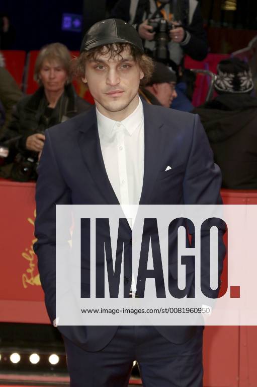Franz Rogowski attending the 3 days in Quiberon premiere 3 days in Quiberon and the presentation of European shooting stars 2018 during the 68th Berlin International Film Festival Berlinale 2018 on February 19 2018 in Berlin Germany Foto:xC.xTamckex xFuturexImage