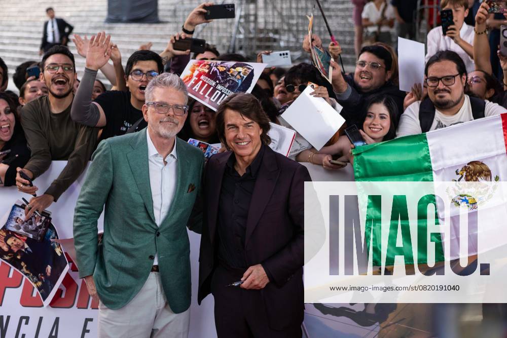 TOM CRUISE and director CHRISTOPHER MCQUARRIE ttended the premiere of Mission Impossible: Dead Reckoning at the National Auditorium, where they signed autographs and walked the red carpet. Mexico City Mexico - ZUMAl178 20250520_znp_l178_001