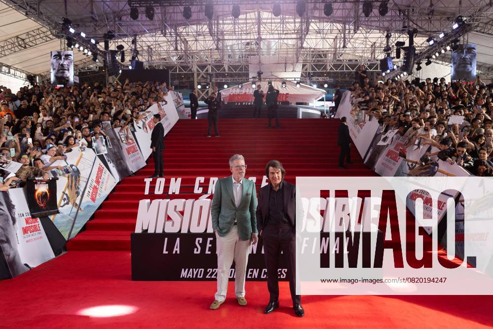 TOM CRUISE and director CHRISTOPHER MCQUARRIE ttended the premiere of Mission Impossible: Dead Reckoning at the National Auditorium, where they signed autographs and walked the red carpet. Mexico City Mexico - ZUMAl178 20250521_znp_l178_042