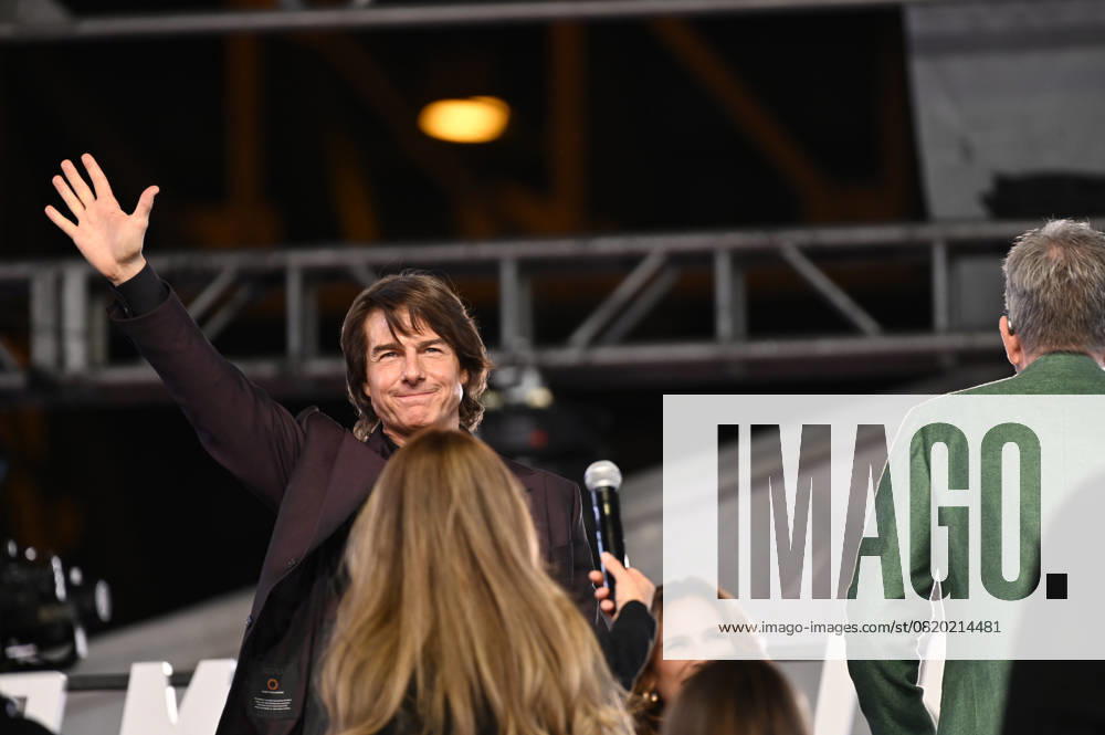 Actor Tom Cruise attends the red carpet for Mission: Impossible - The Final Reckoning Mexico City film Premiere at Auditorio Nacional. on May 20, 2025 in Mexico City, Mexico. Mexico City Mexico - ZUMAe321 20250520_zea_e321_070
